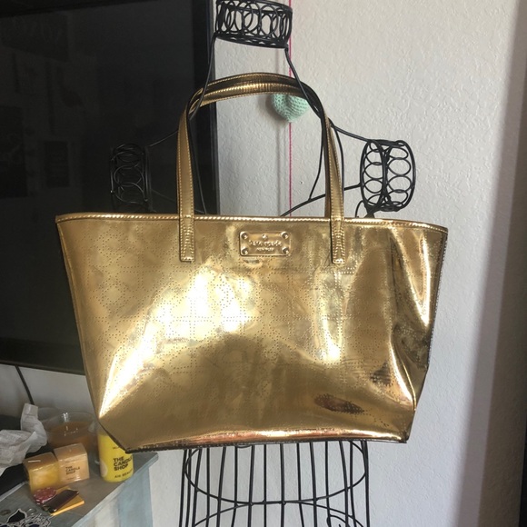 kate spade Handbags - Kate Spade Harmony Metro Spade Gold Tote ♠️